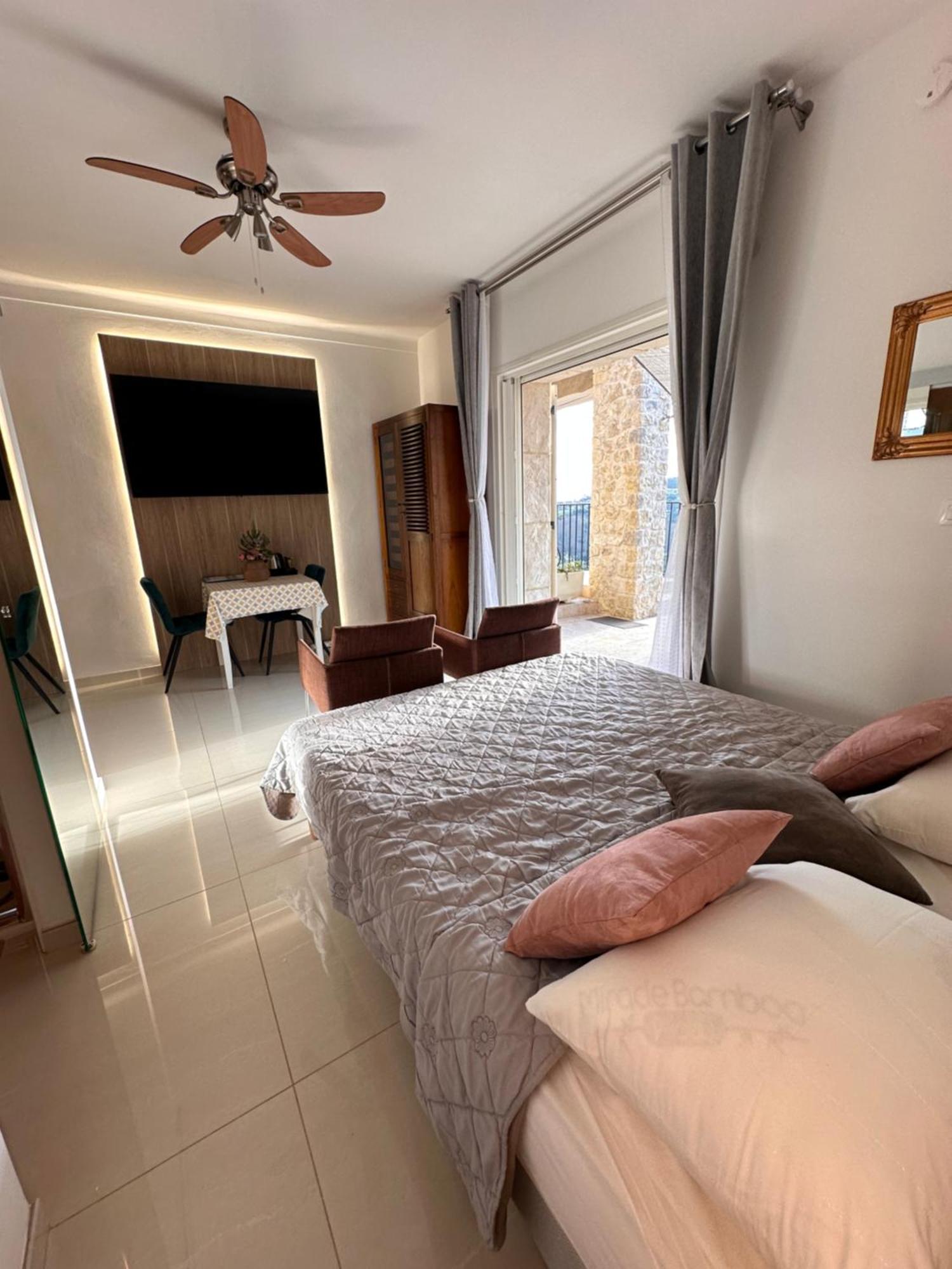 Villa Grand Baie Saint-Raphaël エクステリア 写真